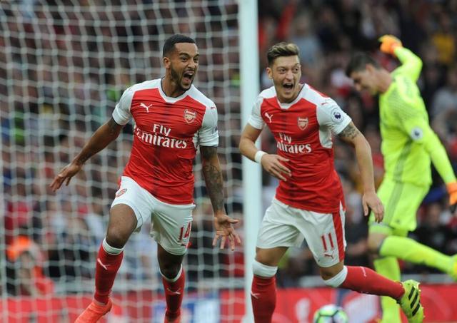 亨利：皇马应该相信阿隆索，上任半年就下课那太荒谬了（亨利：皇马应信任阿隆索，执教半年就解雇太荒唐）