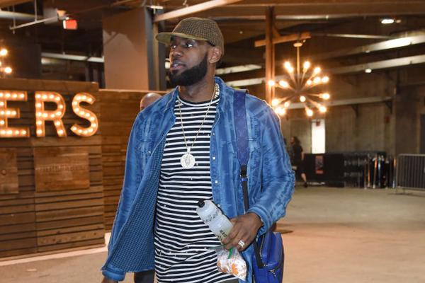 沙特球队老板：萨拉赫不适合沙特联赛，他缺乏团队合作精神（沙特球队老板称萨拉赫不适配沙特联，团队配合意识不足）