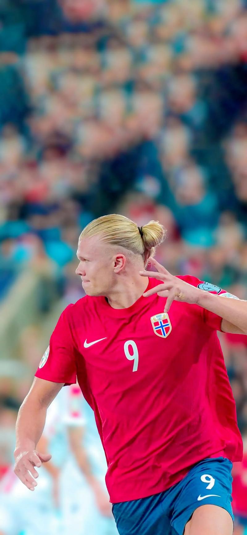 纽卡小将朴昇洙：明天和热刺的友谊赛想和孙兴慜交换球衣（纽卡新星朴昇洙：盼在明日对热刺的热身赛后与孙兴慜互换球衣）