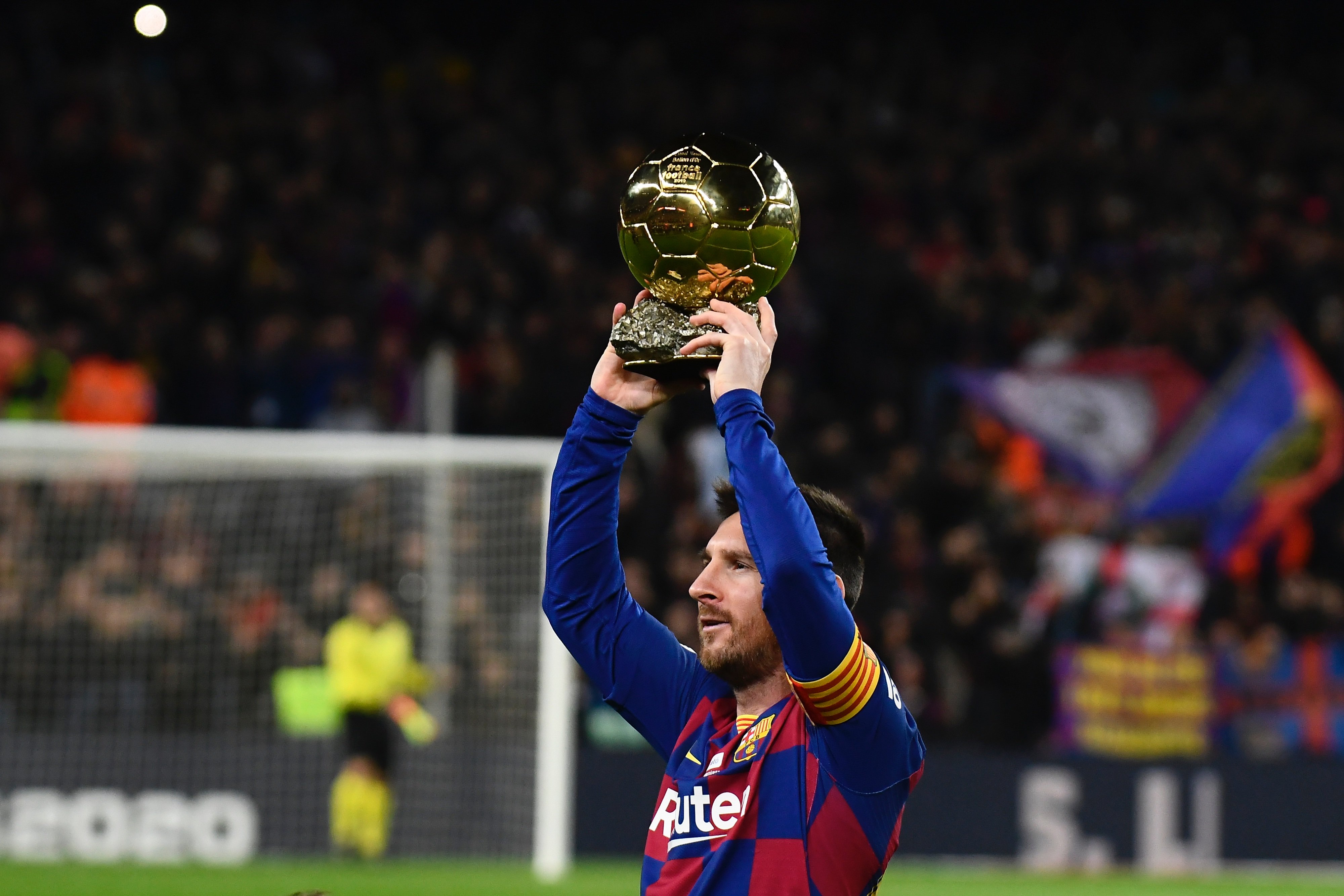 麦肯尼：教练的战术调整很有帮助；坎比亚索送出精彩的助攻（麦肯尼：主帅战术调整效果显著，坎比亚索上演精妙助攻）