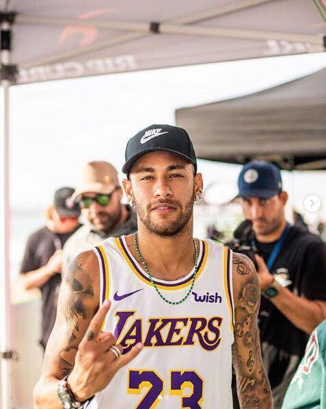 国王vs热火前瞻：拉文PK阿德巴约，谁能率队结束连败？（国王大战热火前瞻：拉文对决阿德巴约，谁能带队终结连败？）