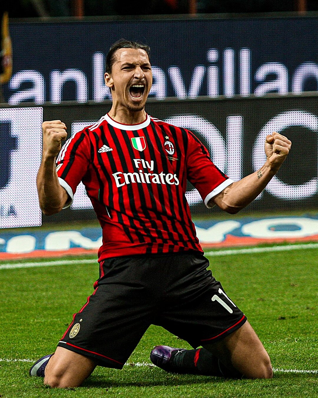 塔：首次佩戴德国队长袖标意义重大，但世界杯资格最重要（塔：首戴德国队长袖标意义非凡，但世界杯资格更为关键）