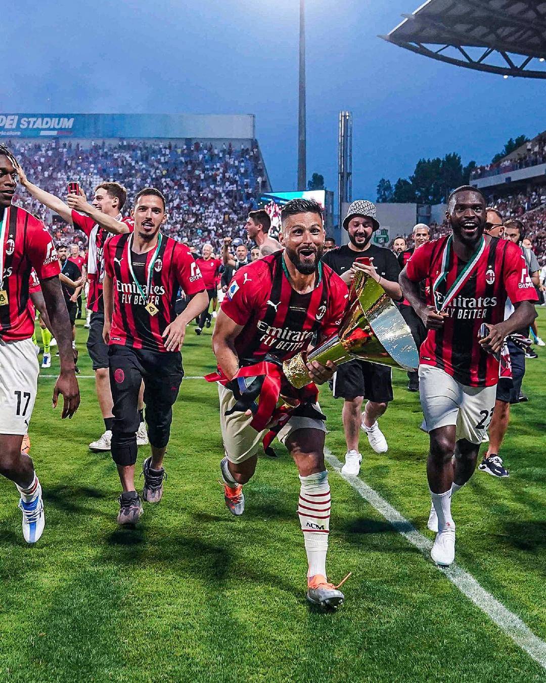 NBA精彩回放：湖人绝杀凯尔特人,（NBA集锦：湖人压哨绝杀凯尔特人）