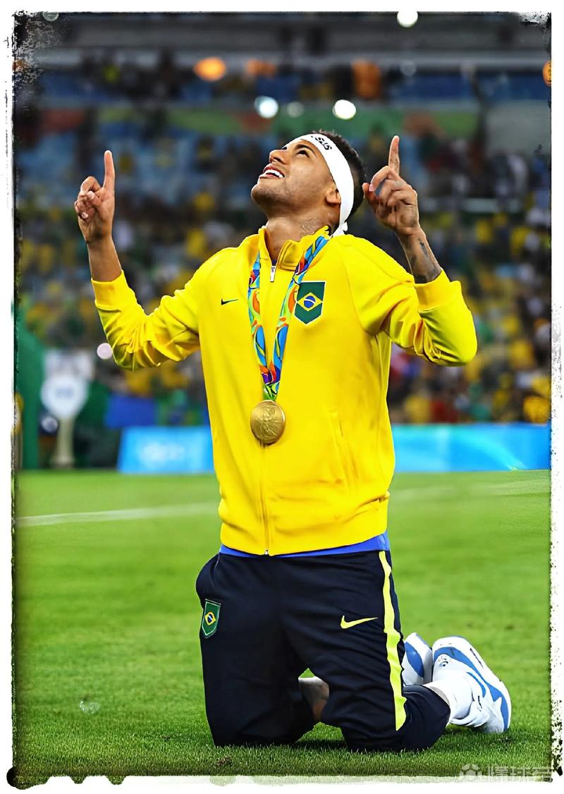 刘越：青训最大特点是示范；退役球员短板是不会经营市场（刘越：青训重在示范，退役球员短板在于市场运营）