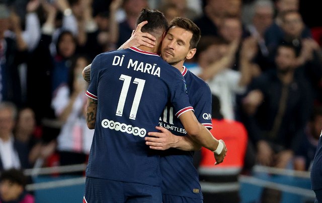 科斯塔库塔：点球毫无逻辑，这么吹一个半场能吹17、18个点球（科斯塔库塔：这种点球判罚毫无道理，按这标准半场能判十七八个点球）