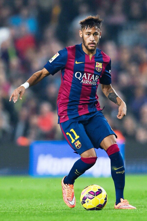 NBA球员数据统计：助攻、得分、篮板排行,（NBA球员榜单：得分、助攻与篮板统计）