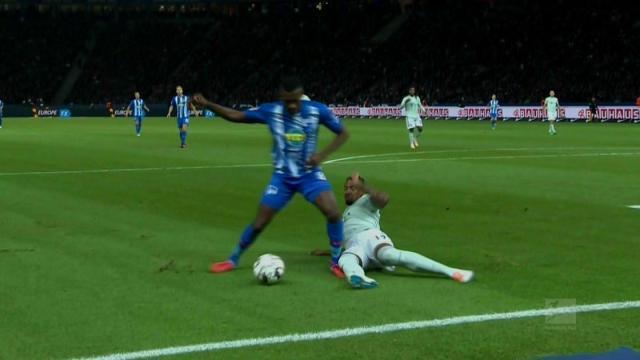 罗德里戈欧冠对曼城打入5球，仅次于梅西、姆巴佩、本泽马（欧冠战曼城斩获5球，罗德里戈此项数据仅逊梅西、姆巴佩、本泽马）