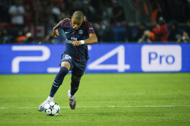 西海岸祝福邵佳一：俱乐部主教练荣升国足主帅，这是我们的荣幸（西海岸祝贺邵佳一出任国足主帅：俱乐部主帅荣升，我们倍感荣幸）